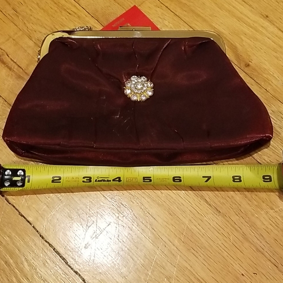 NWT Revlon Flair Clutch - Picture 5 of 9